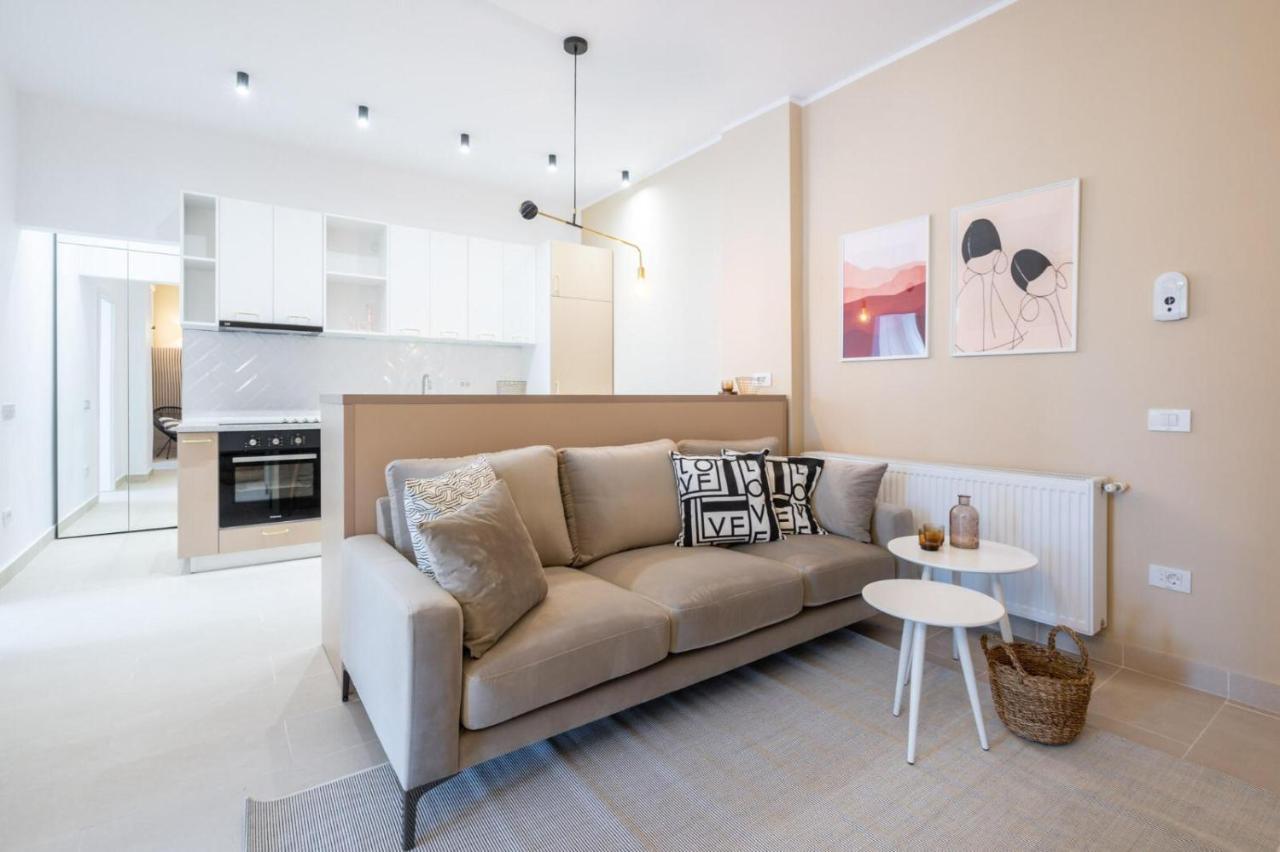 בוקרשט Fabulous Apartament With View In Calea Victoriei מראה חיצוני תמונה