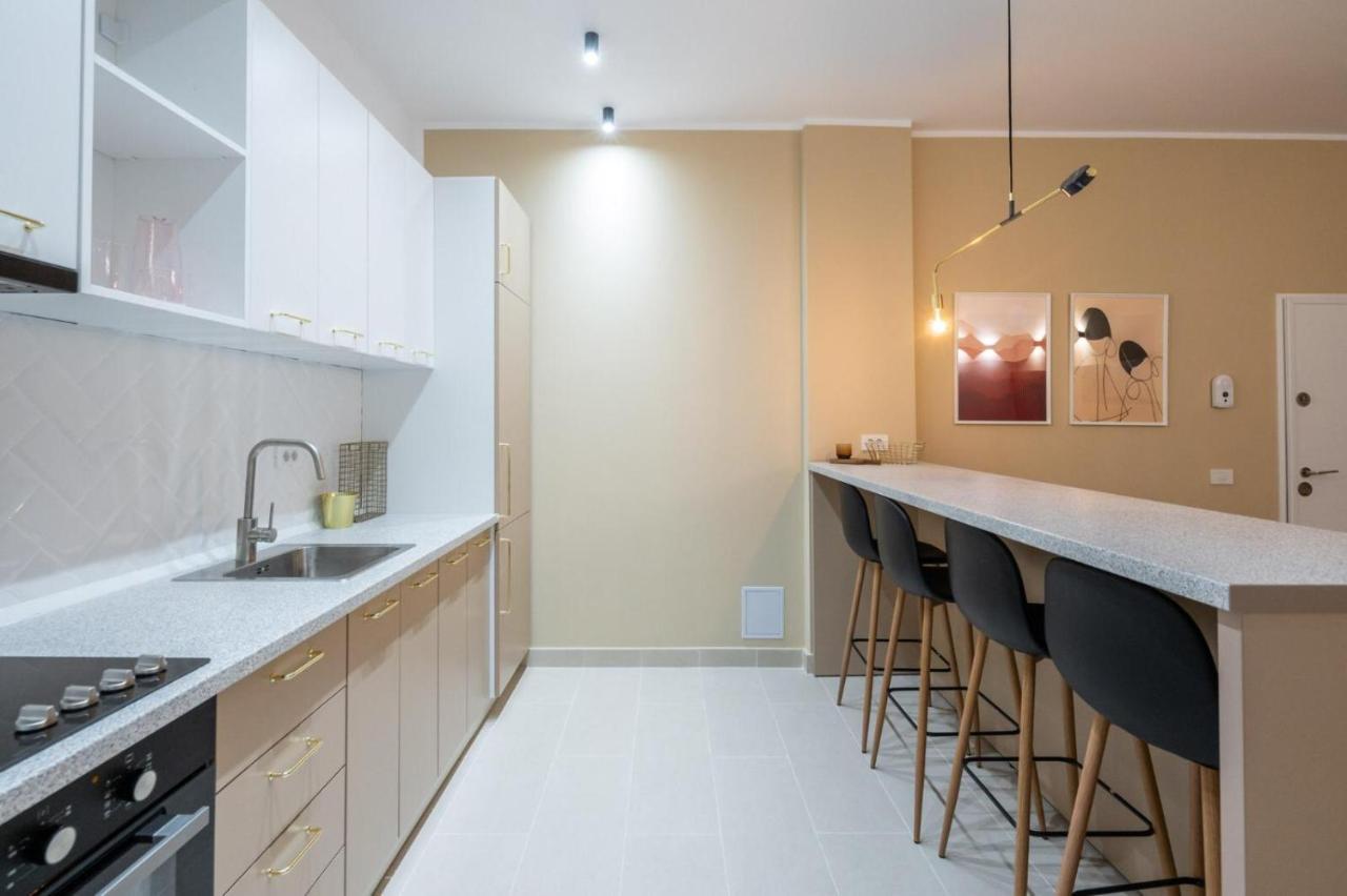 בוקרשט Fabulous Apartament With View In Calea Victoriei מראה חיצוני תמונה