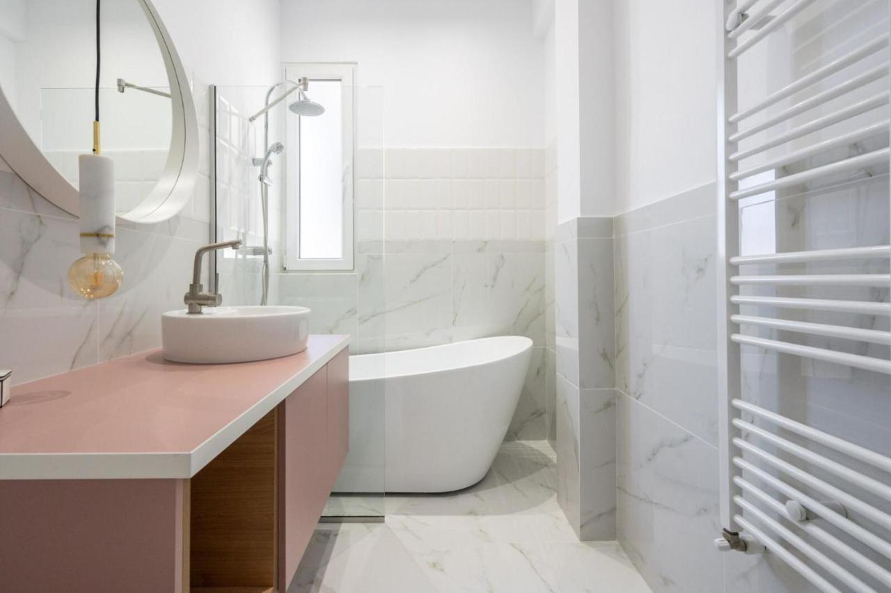 בוקרשט Fabulous Apartament With View In Calea Victoriei מראה חיצוני תמונה
